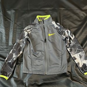 Boys Nike lightweight jacket